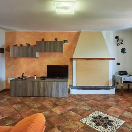 Luciana By Interhome *